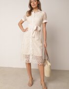 elsa.m by may Rochie cămașă Bej deschis Cu dantelă Cu cordon Ariata