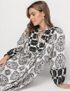 elsa.m by may Rochie Evazată Neagră cu Viscoză și Volan Efanelisa