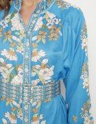 elsa.m by may Rochie Tip Cămașă Albastră cu Imprimeu Floral Mâneci Bufante și Curea Aladira