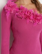 elsa.m by may Rochie tricotată Fucsia cu Vâscoză cu croi asimetric cu flori 3D și pene Nellyra