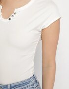 elsa.m by may Tricou Alb cu croială ajustată cu decolteu și nasturi la gât Ballirea