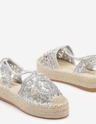  Espadrile Plate Argintii cu Talpă Împletită Finisaj Ajurat și Legare Sivalea