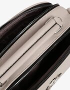 fashion&bags Geantă poștaș bej deschis cu mâner și aplicație metalică Arillena