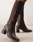 fashion&bella Cizme cu toc cu detalii metalice și cu panouri elastice Arandria Maro