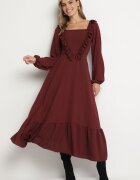 fashion station Rochie visinie Lunga Clos cu volane decorative Ferellia