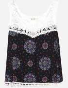 fashion Top fără mâneci Negru-Albastru din viscoză cu dantelă și ciucuri Comoria