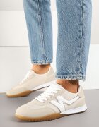 fiori&spinc Sneakers bej în Stilul Adidașilor Iconici Tultia