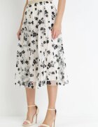  Fustă de tul bej deschis cu model floral din catifea și cu elastic în talie Iyosi