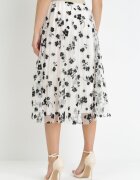  Fustă de tul bej deschis cu model floral din catifea și cu elastic în talie Iyosi