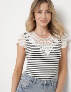 g-dz fashion Tricou Alb din Bumbac din material reiat cu decolteu din dantelă și mâneci Hyacintia