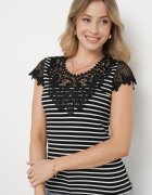 g-dz fashion Tricou negru de bumbac cu mânecă scurtă cu dantelă decorativă la decolteu Carines
