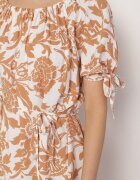 generation Rochie Bej de Bumbac cu Plante Ornamentale și Legătură la Mâneci Tosvena