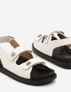 givana Sandale Albe cu închidere Velcro decorate cu aplicații metalice Marulissa