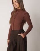 glo-story Asortat Cu guler înalt din tricot ribat cu cusături decorative Moonia Maro