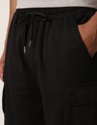 glo-story Pantaloni scurți Negri