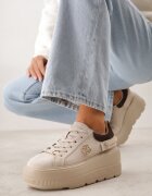 goodin Adidași bej din piele cu talpă groasă cu baretă împletită și ornament Chalessei