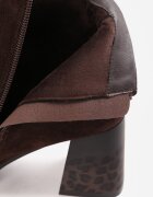 goodin Ghete din piele întoarsă cu toc animal print leopard decorate cu aplicație metalică Opandes Maro