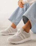 goodin Sneakers Gri deschis din piele întoarsă Decorate cu perforații și benzi Semielle