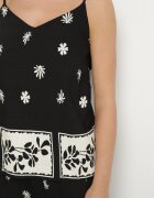 h&s Set Negru Din Viscoză Tricou cu bretele și Pantaloni cu flori Adisira