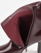 ideal Botine minimaliste cu toc subțire tip coloană Beatrii Bordo