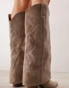 ideal Cizme în stil cowboy cu carâmb care imită o crac de pantaloni pe toc conic Sone Bej închis