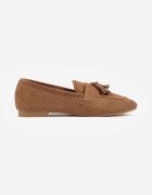 ideal Mocasini maro deschis din imitație de piele întoarsă cu perforații decorative și ciucuri Yenone