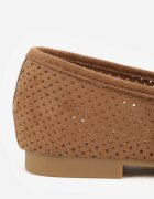 ideal Mocasini maro deschis din imitație de piele întoarsă cu perforații decorative și ciucuri Yenone