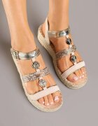 ideal Sandale Bej pe Talpă Împletită cu Ornament Metalic Avelaura