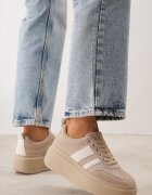ideal Sneakers Bej închis Iconici Tenisi pe platformă cu pană Elisara