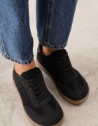 ideal Sneakers cu talpă de cauciuc și vârf larg Arlenia Negri