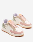 ideal Sneakers Roz-Bej cu Cusături Decorative în Stil Streetwear Neoniela