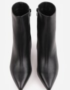 inia Botine Negre