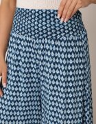 j.stars Pantaloni bleumarin și albastri de vâscoză cu craci largi și elastic în talie Athulia