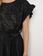 j studio Rochie Neagră Decorată cu Volane și cu Curea Izulira