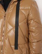 j.style Geacă lungă matlasată maro deschisă cu glugă și șnururi de ajustare Norezi