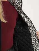 j.style Geacă neagră Parka cu glugă cu căptușeală decorativă Tiolara