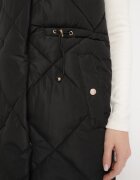 j.style Vestă Neagră Matlasată cu Croi Lung cu Guler Ridicat și Buzunare Avatheia