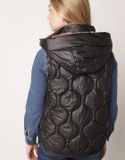 j.style Vestă pikată neagră cu Glugă Detașabilă și Șnururi Liosta