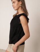 j&x Bluză din vâscoză fără mâneci decorată cu broderie și volănașe Adramisia Neagră