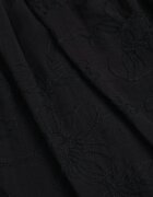 j&x Bluză din vâscoză fără mâneci decorată cu broderie și volănașe Adramisia Neagră