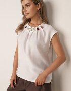 j&x Bluză din viscoză în stil boho cu aplicație din imitație de pietre Rosunte Albă