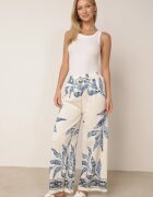 j&x Pantaloni din viscoză largi cu motiv floral Casual Nelinore Crem cu albastru