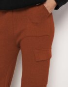 j&x Pantaloni Maro Tricotați cu croială largă cu elastic în talie și buzunare Emarissea