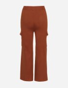 j&x Pantaloni Maro Tricotați cu croială largă cu elastic în talie și buzunare Emarissea