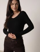 j&x Pulover Cambrat Negru din Tricot Reiat din Bumbac cu Decolteu în V Tesma