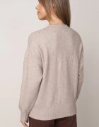 j&x Pulover clasic cu lână și vișine în relief Ellatera Bej