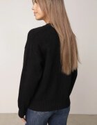 j&x Pulover clasic cu lână și vișine în relief Ellatera Negru