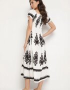 j&x Rochie Albă cu croială spaniolă Decorată cu model oriental Aravine
