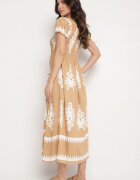 j&x Rochie bej închis cu croială spaniolă Decorată cu model oriental Aravine