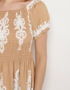 j&x Rochie bej închis cu croială spaniolă Decorată cu model oriental Aravine